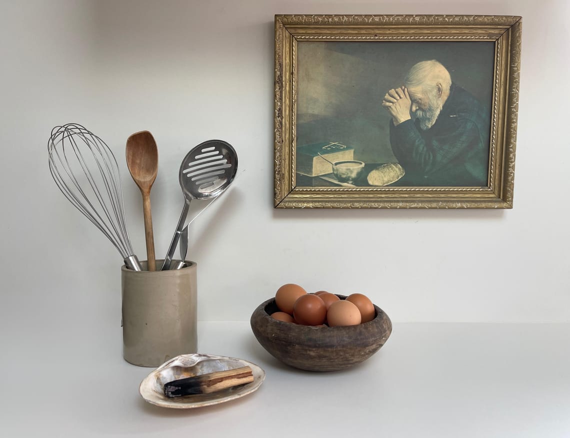 Morning Ritual, Palo Santo by the Stove | 3 min