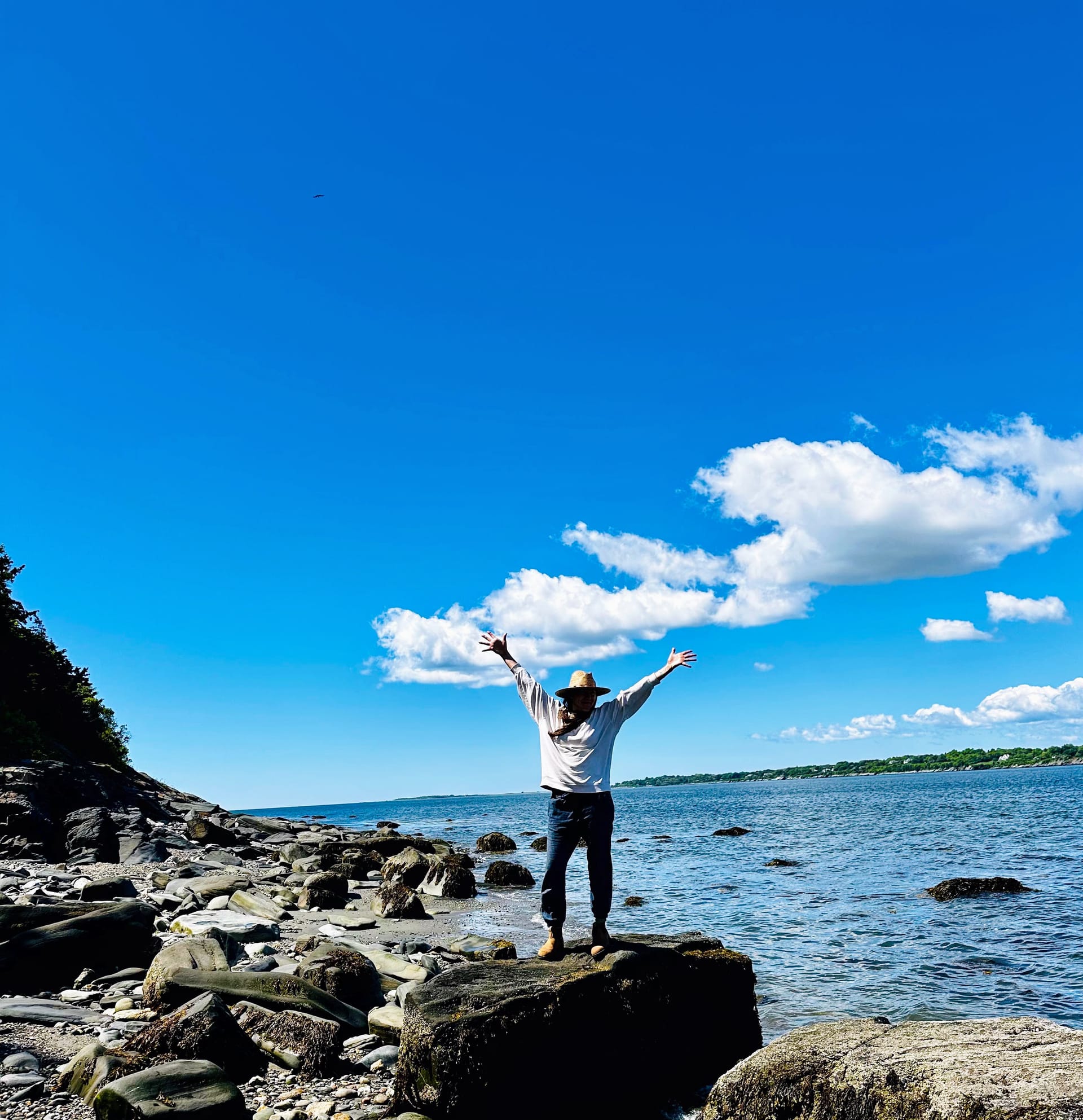 Ocean Breath for Balance - A Grounding Breathwork Practice with Laura Haraka | 5 min